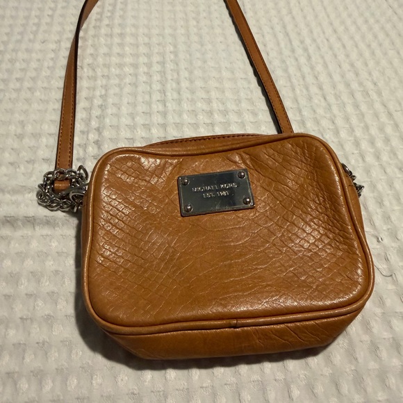 Michael Kors brown leather mini camera crossbody bag - Picture 9 of 11